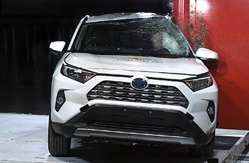 Official Toyota Rav4 19 Safety Rating
