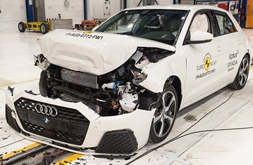 pix Audi A1 Crash Test offizielle sicherheitsbewertung audi a1