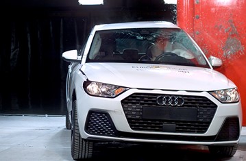 images Audi A1 Crash Test offizielle sicherheitsbewertung audi a1
