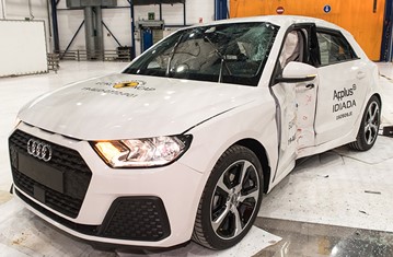pics Audi A1 Crash Test offizielle sicherheitsbewertung audi a1