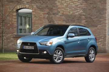Official Mitsubishi ASX 2011 safety rating results