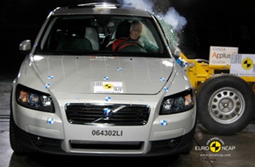 Official Volvo C30 2009 Safety Rating Results